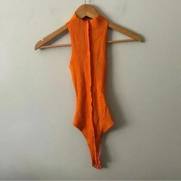 NWOT NAKED WARDROBE NORDSTROM RIBBED ORANGE BODYSUIT XS - Picture 2 of 5